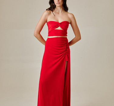 Polera strapless roja