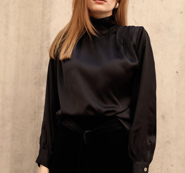 Blusa beatle negra