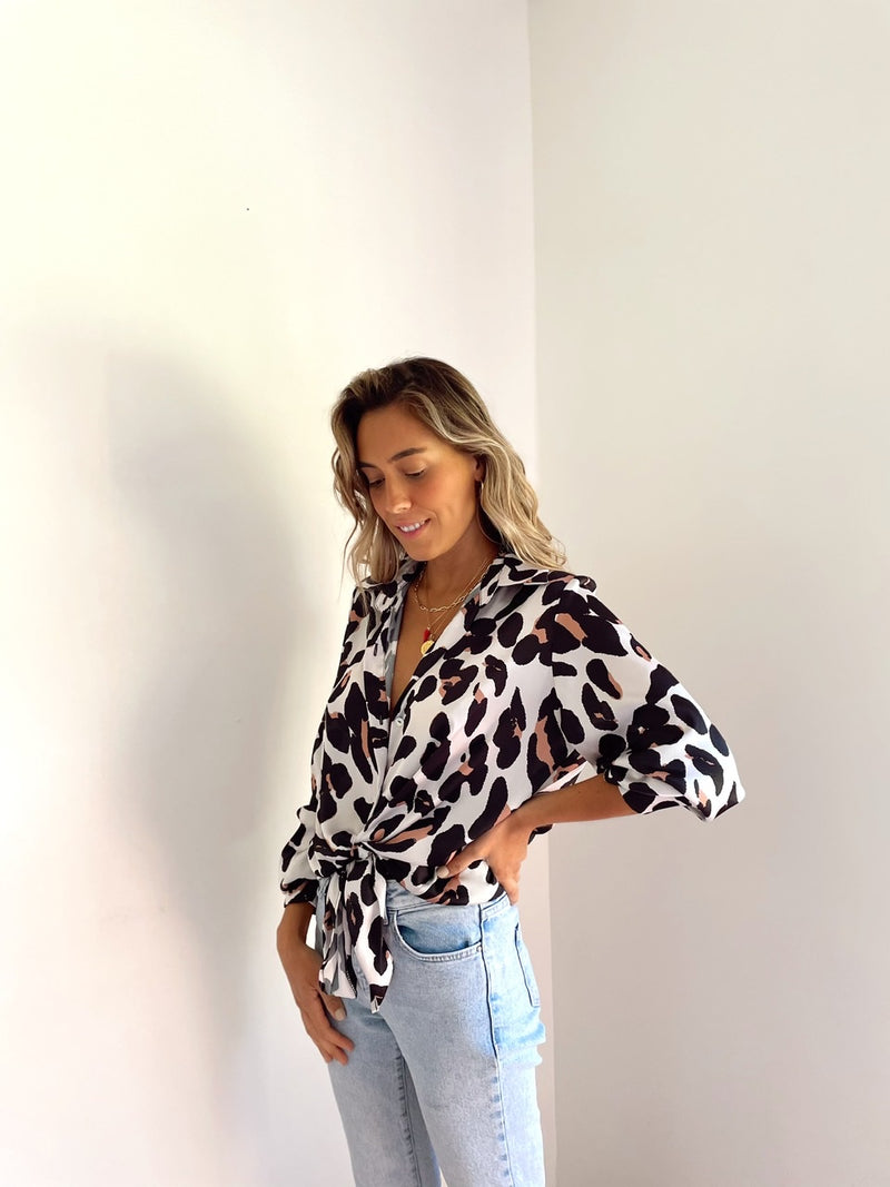 HARLEY ANIMAL PEARL BLOUSE